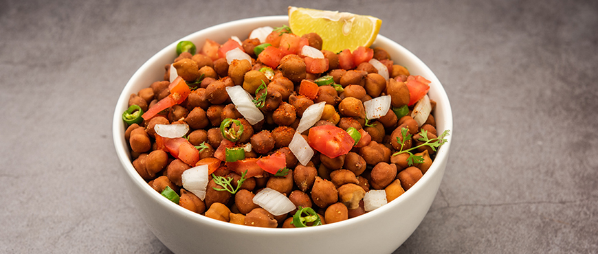 A Pure Punjabi Platter for Your Lohri Celebrations 5 Spiced Chana Chaat